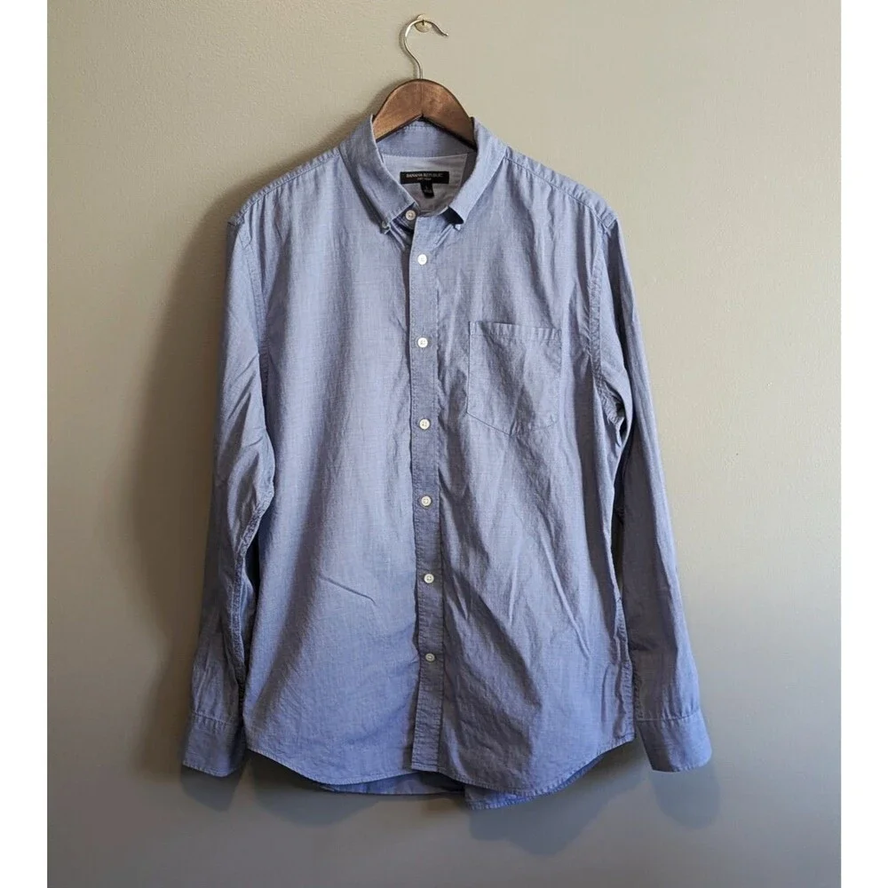 Banana Republic Mens L Large Soft Wash Blue Dress Shirt Button Down Long Sleeve